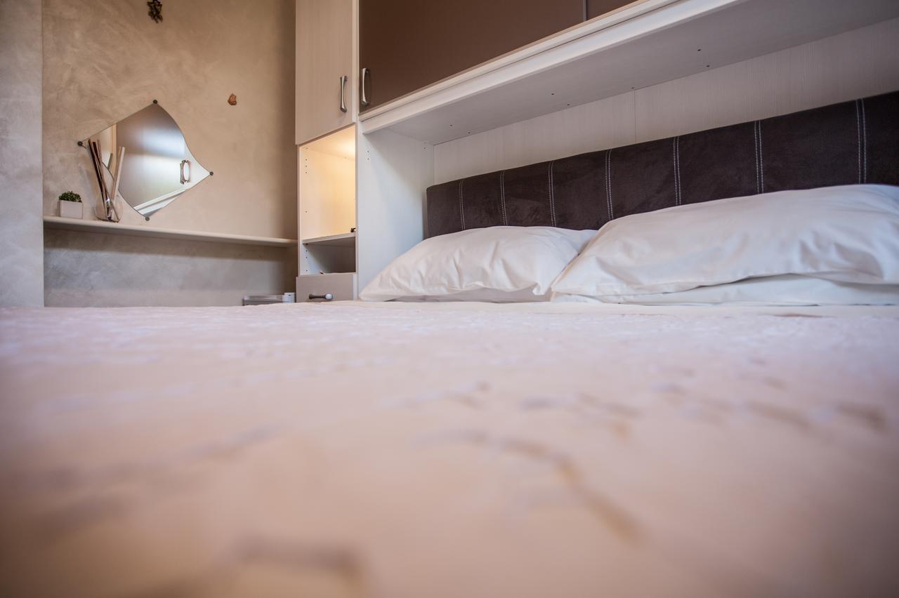 Venere B&B 卡斯泰尔莫拉 外观 照片
